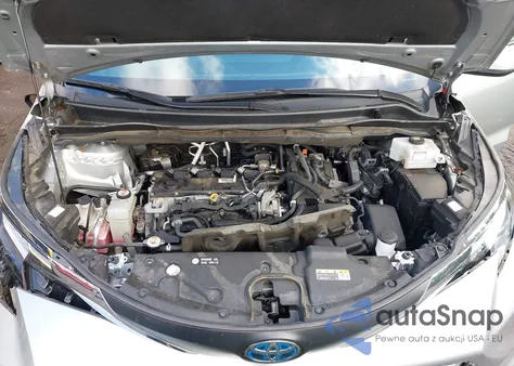 2021 Toyota Sienna Le from USA, damaged, VIN 5TDKRKEC6MS072174